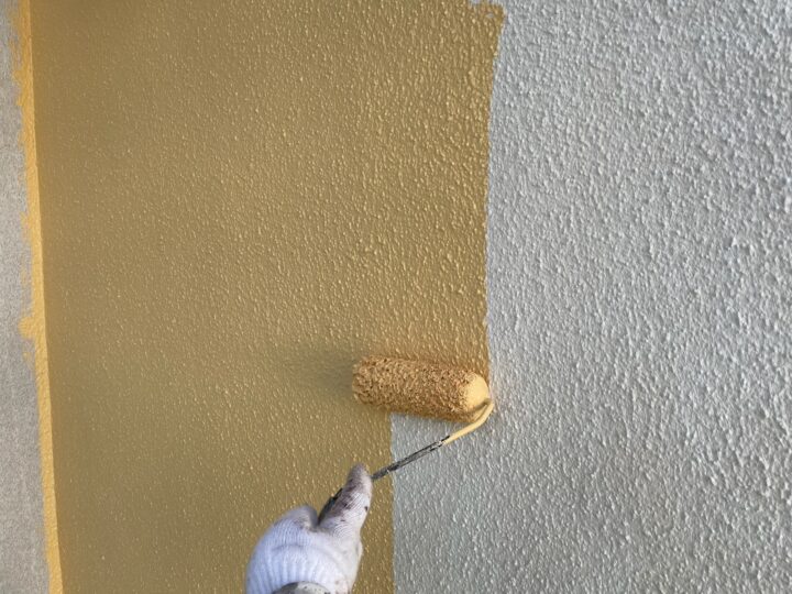 外壁塗装　中塗り_1