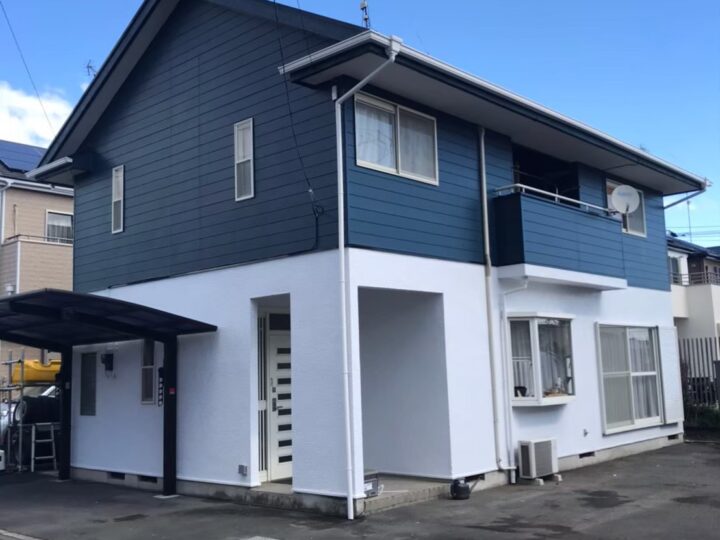厚木市鮮やかなツートンカラー