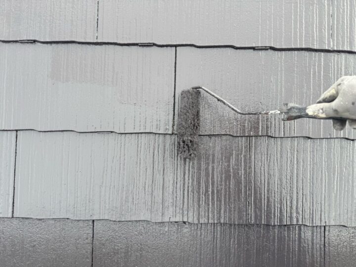 屋根 上塗り(キャビアブラウン)