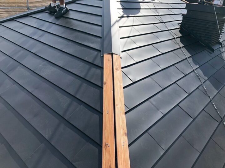 屋根カバー工事