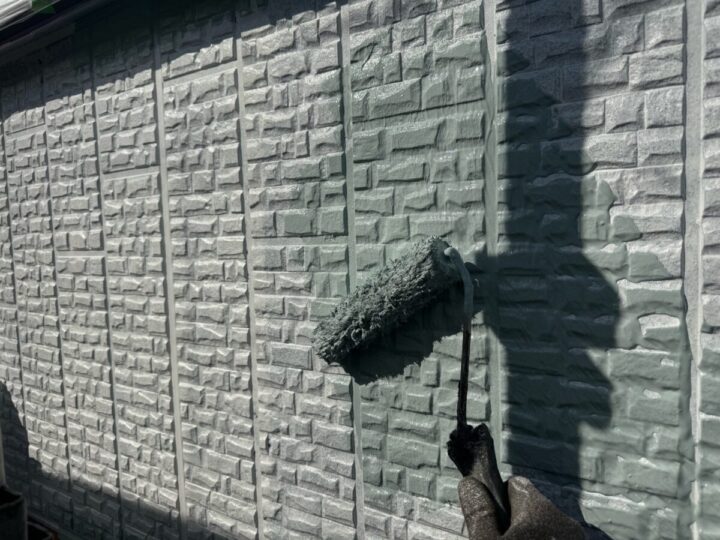 外壁 中塗り(パストグリーン)