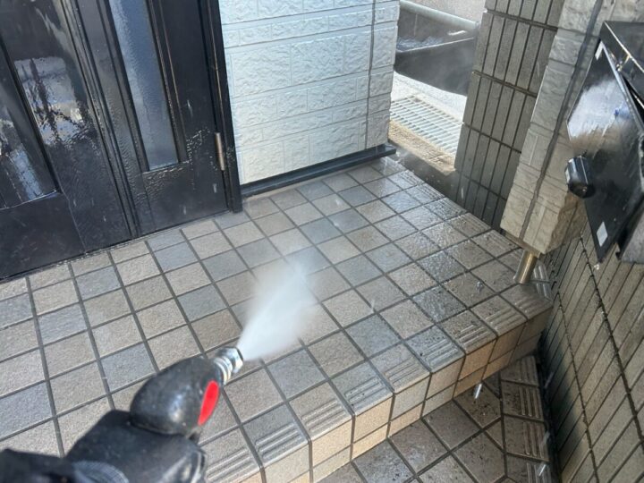 玄関タイル 洗浄