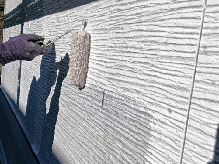 外壁 中塗り(トゥルーホワイト)