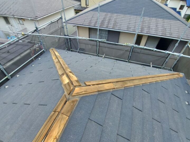 屋根カバー工事