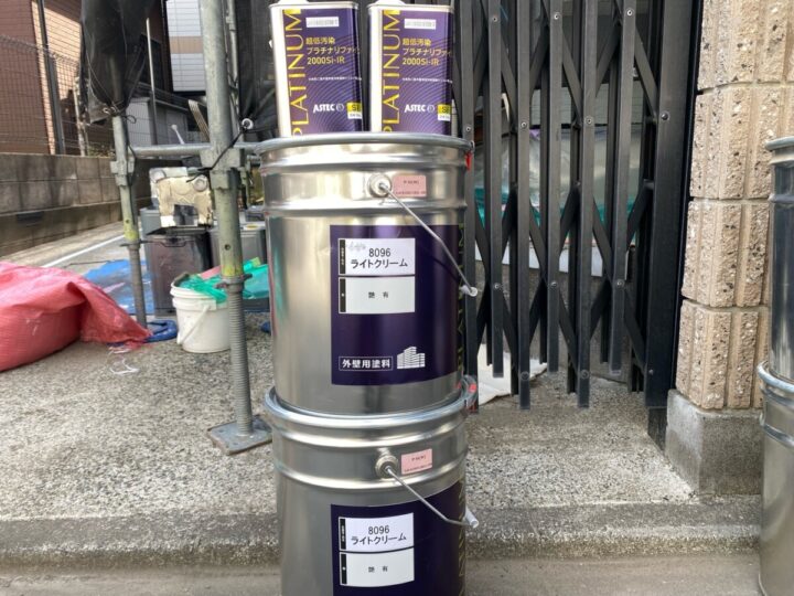 外壁 塗料搬入