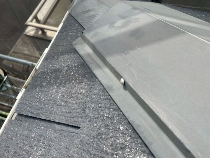 屋根 板金ビス交換