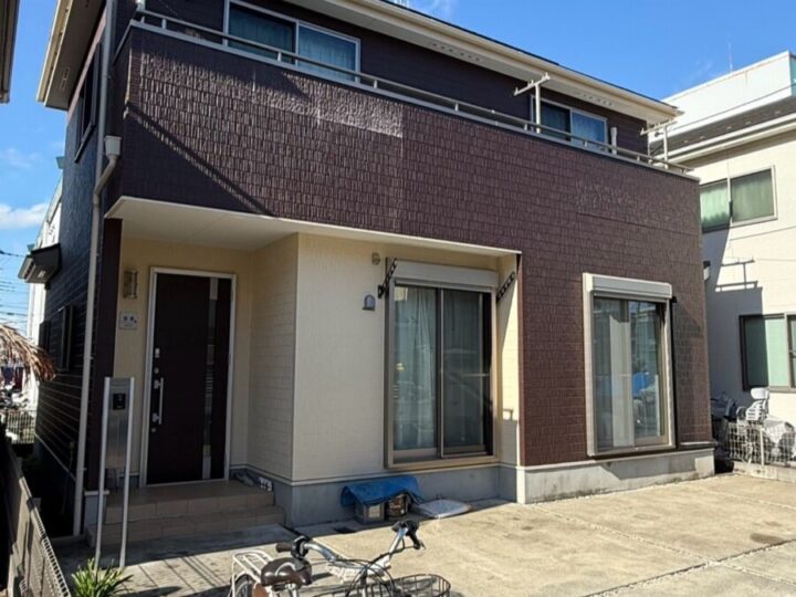 厚木市｜F様邸｜外壁塗装（ヤララブラウンン・ペールビスケット）｜屋根塗装（エバーグリーン）